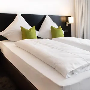 Nhi By Wmm Hotel